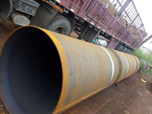 鋼板卷筒2.jpg 鋼板卷筒2.jpg